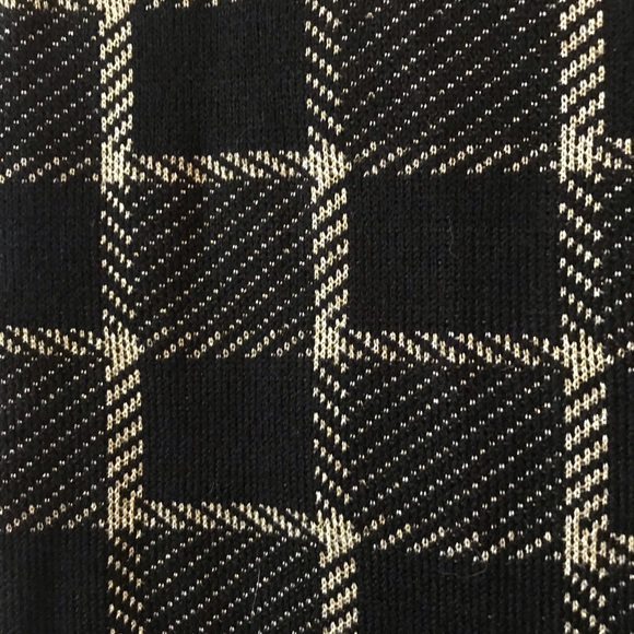 Elegant Black and Gold Checkered Dress - Picture 5 of 5